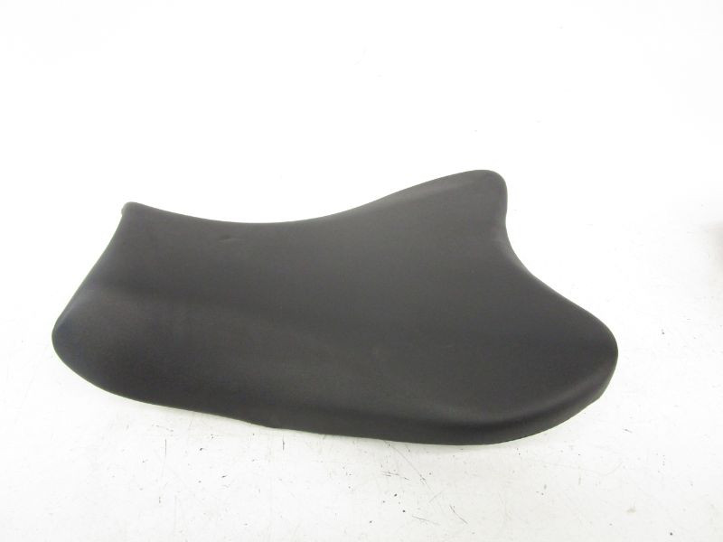 08 Suzuki GSXR 1000 #2 Front Driver Seat 45100-21H00-6BY